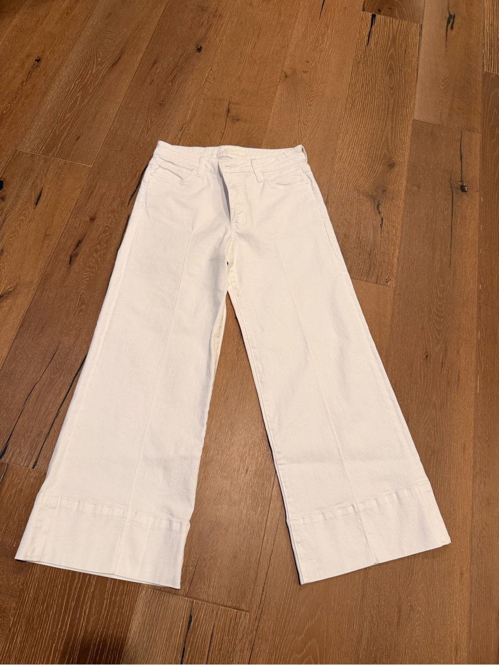 Kut from the Kloth Meg White Denim Jeans
